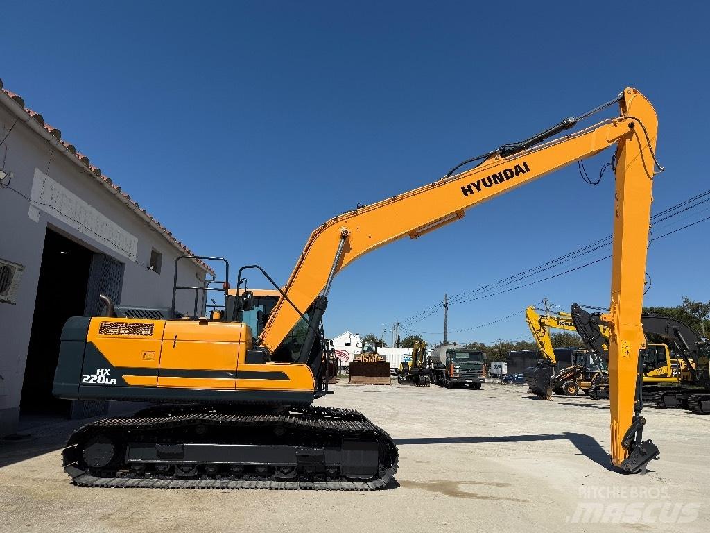 Hyundai HX220 LR Rýpadlá s dlhým dosahom
