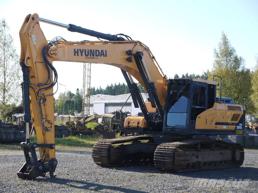 Hyundai HX 300 L Pásové rýpadlá