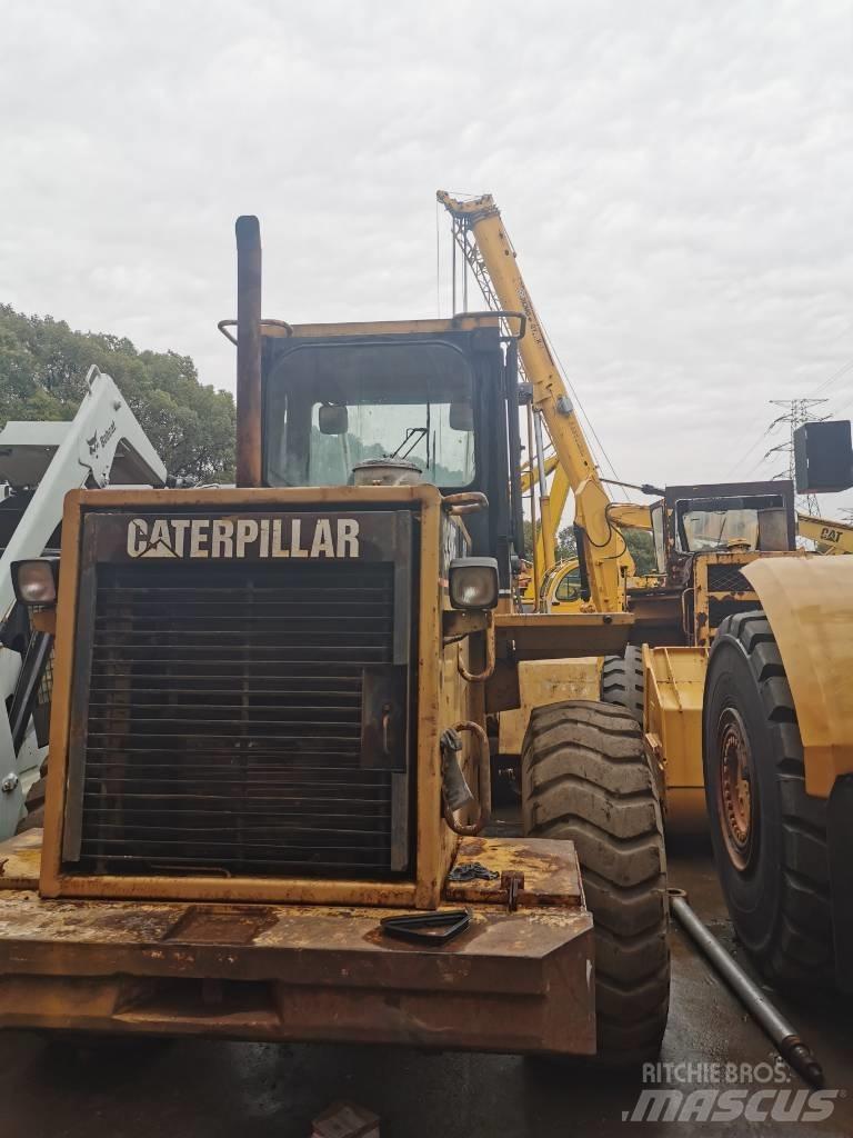 CAT 938F Kolesové nakladače
