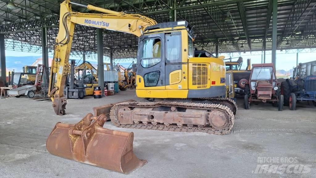 Komatsu 138US-8 Pásové rýpadlá