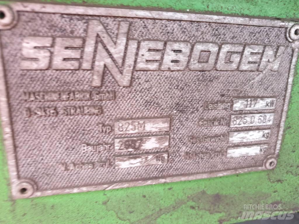 Sennebogen 825M-C Stroje pre manipuláciu s odpadom