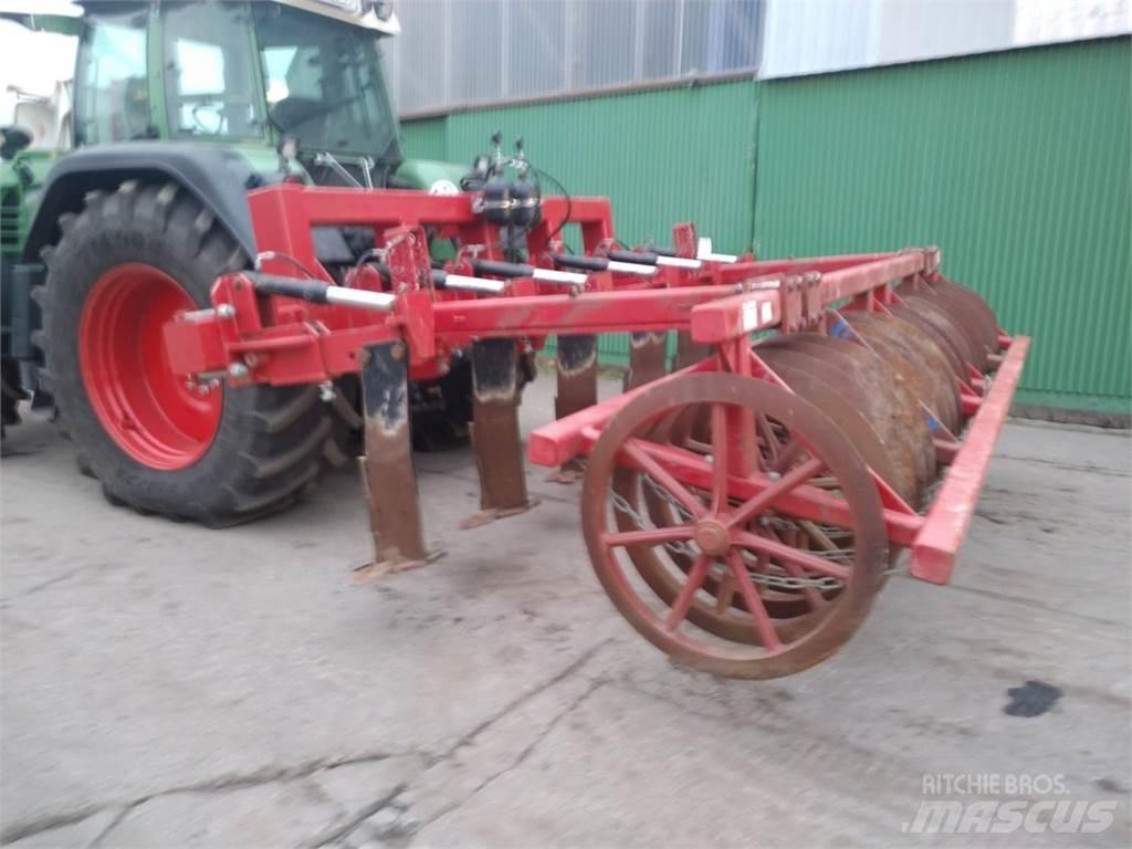 Baarck CC 400 Ďalšie stroje na spracovanie pôdy a príslušenstvo