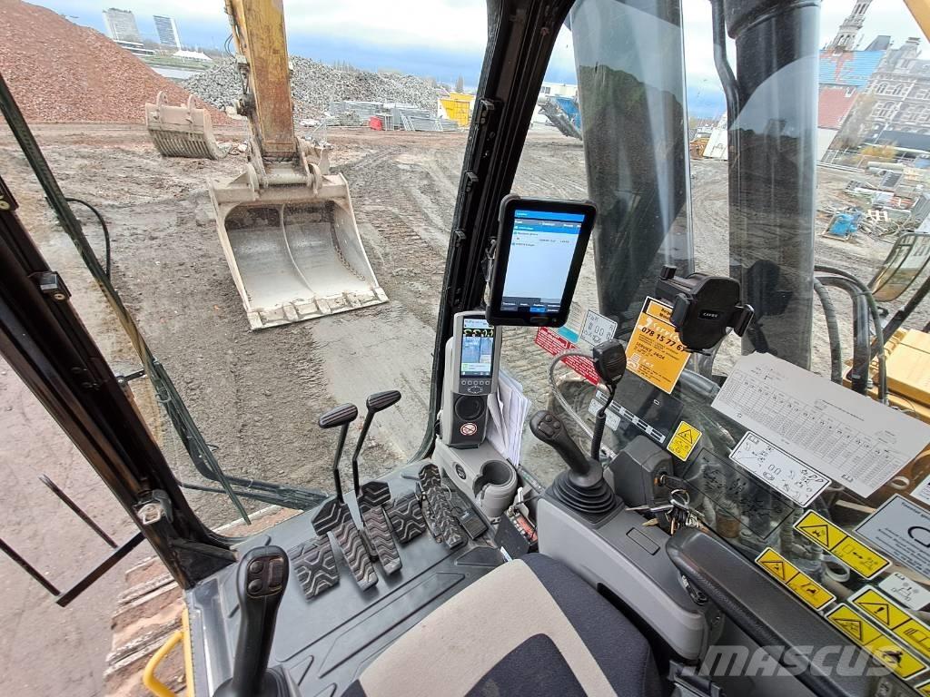 CAT 374FL Pásové rýpadlá