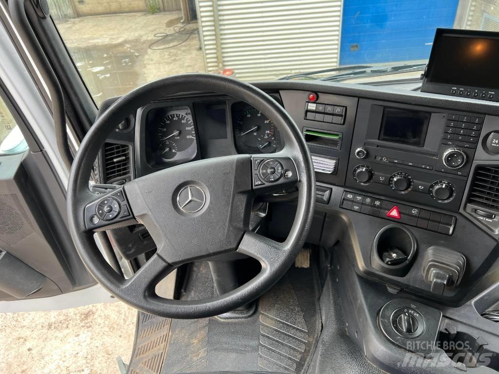 Mercedes-Benz 3246 Autožeriavy, hydraulické ruky