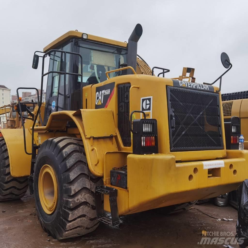 CAT 966 H Kolesové nakladače
