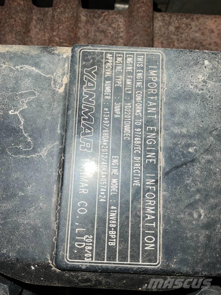 Takeuchi TB 250 Mini rýpadlá < 7t