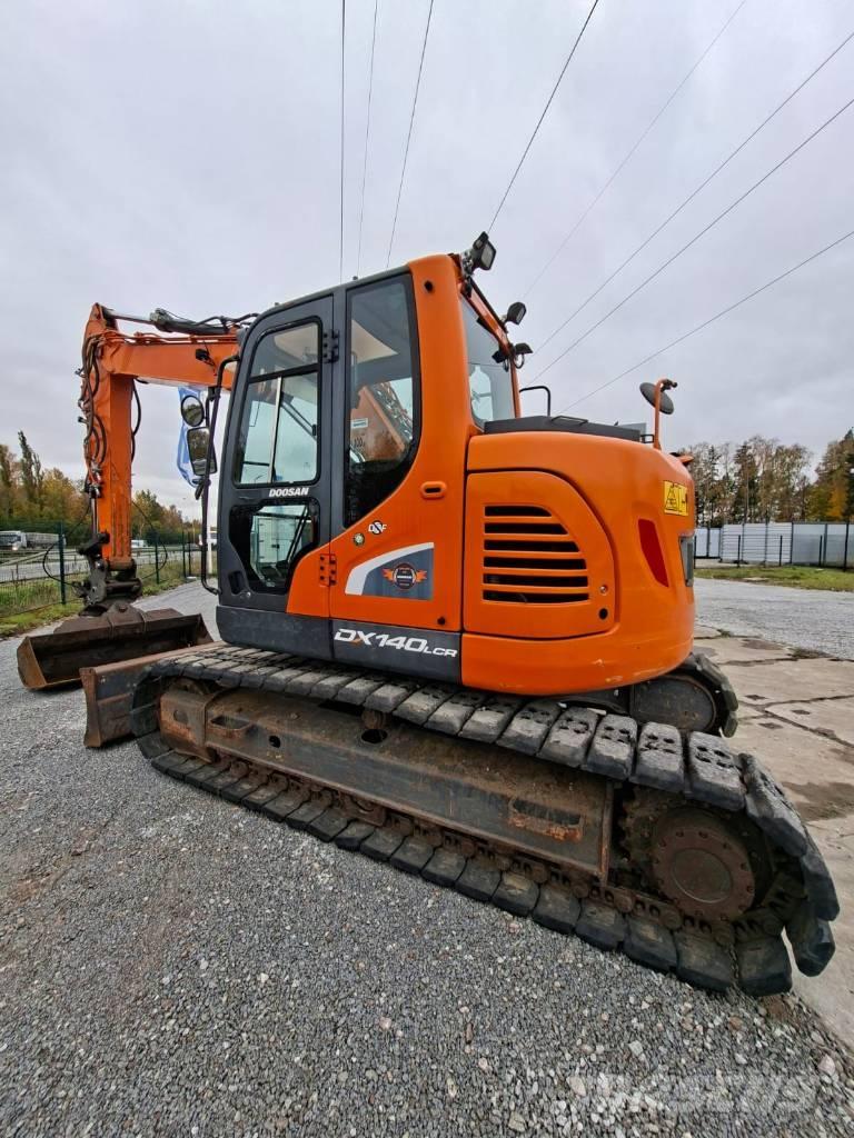 Doosan DX 140 LCR Pásové rýpadlá