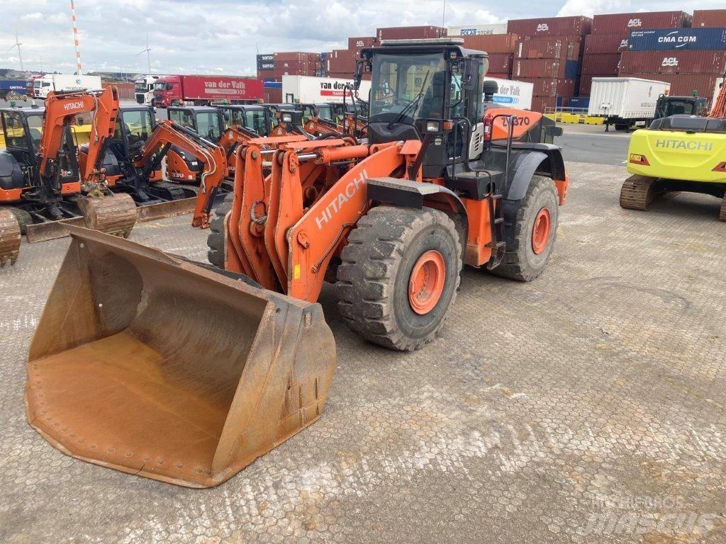 Hitachi ZW370-5B Kolesové nakladače
