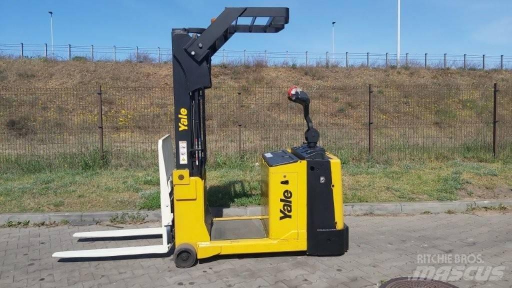 Yale MC10 Retraky