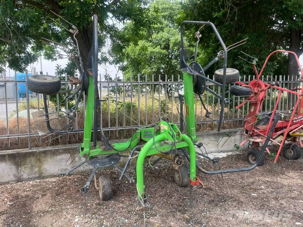 Deutz-Fahr 5221 Obracače a zhrabovače sena