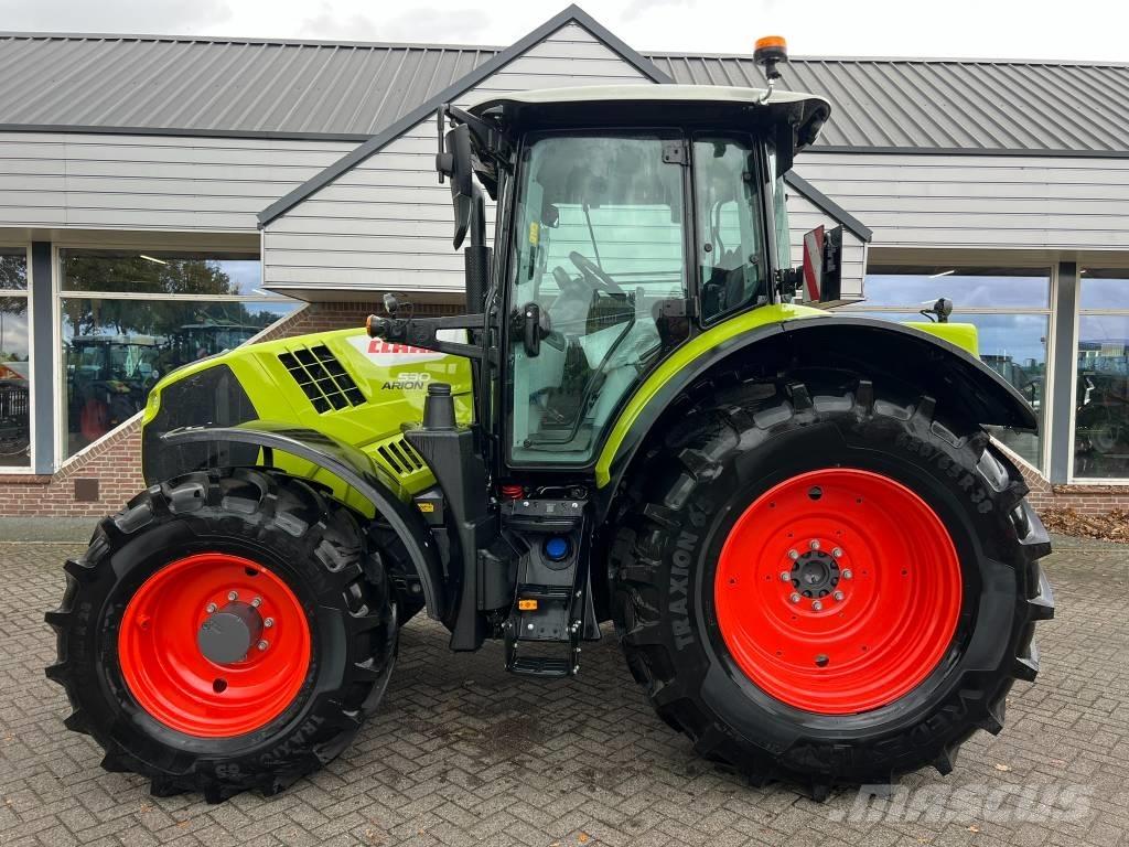 CLAAS Arion 530 CIS+ Traktory