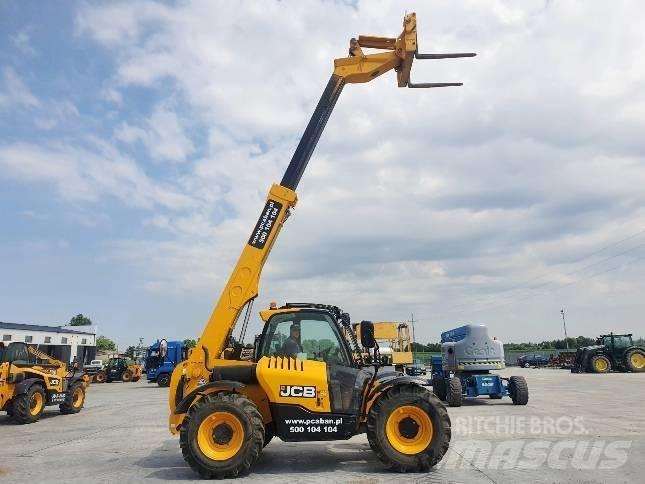 JCB 531-70 - BC24 Teleskopické manipulátory