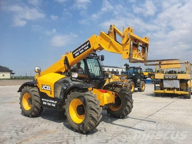 JCB 531-70 - BC24 Teleskopické manipulátory