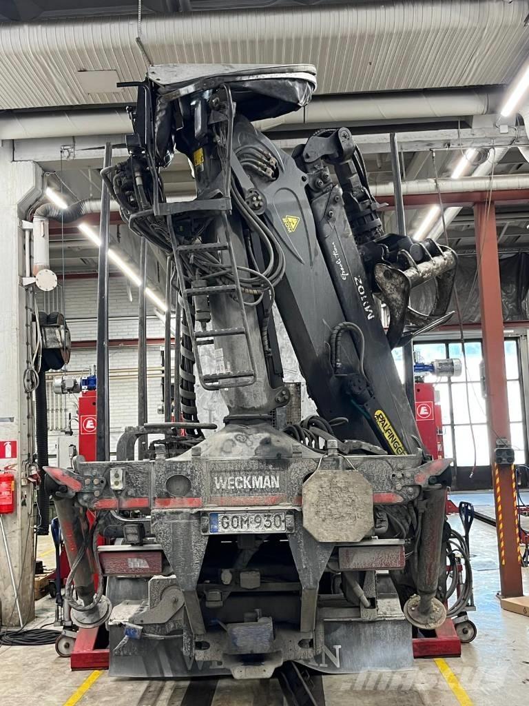 Epsilon M110Z96 Lesnícke žeriavy