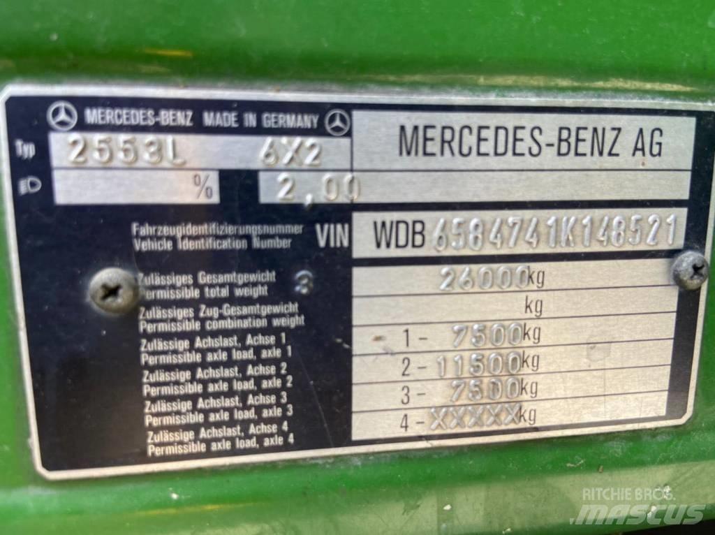 Mercedes-Benz 2553L Chladiarenské nákladné vozidlá