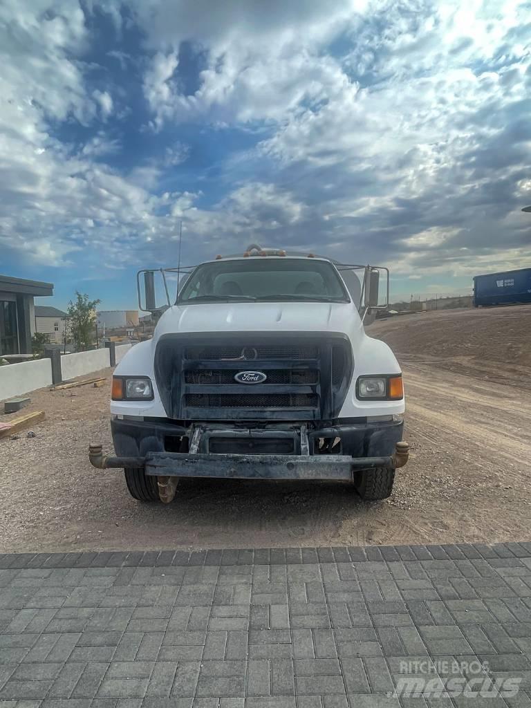 Ford F 750 XLT Cisterny na vodu
