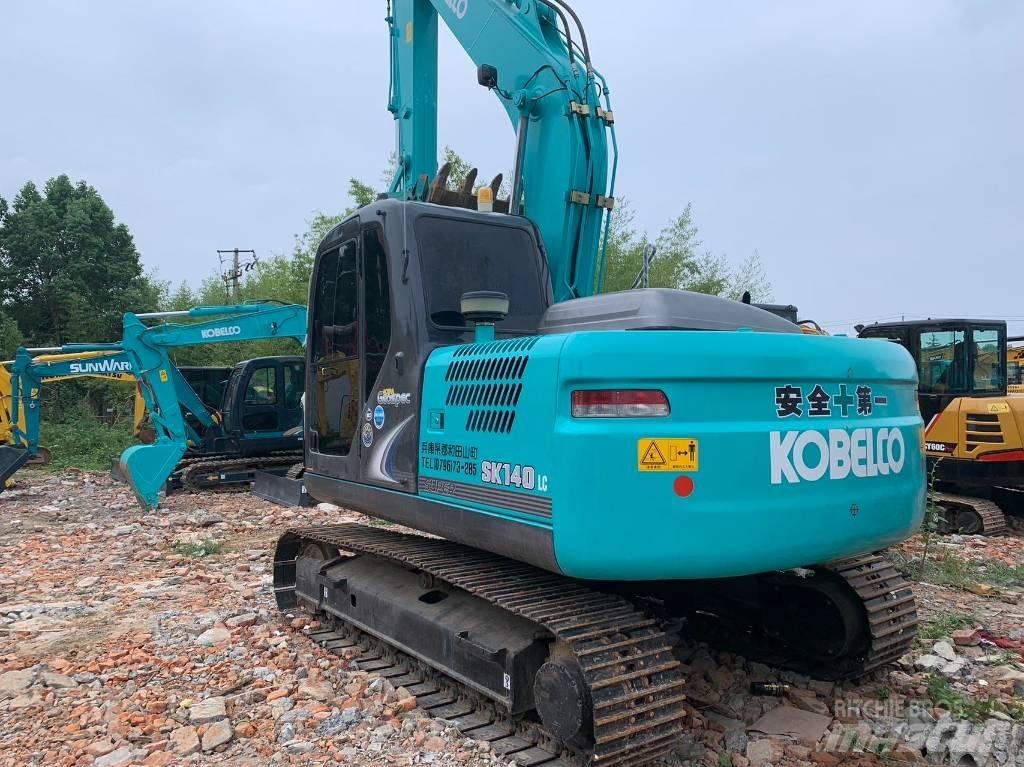 Kobelco SK 140 Midi rýpadlá 7 t - 12 t