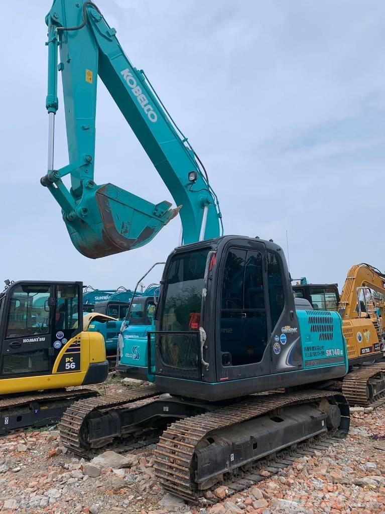Kobelco SK 140 Midi rýpadlá 7 t - 12 t