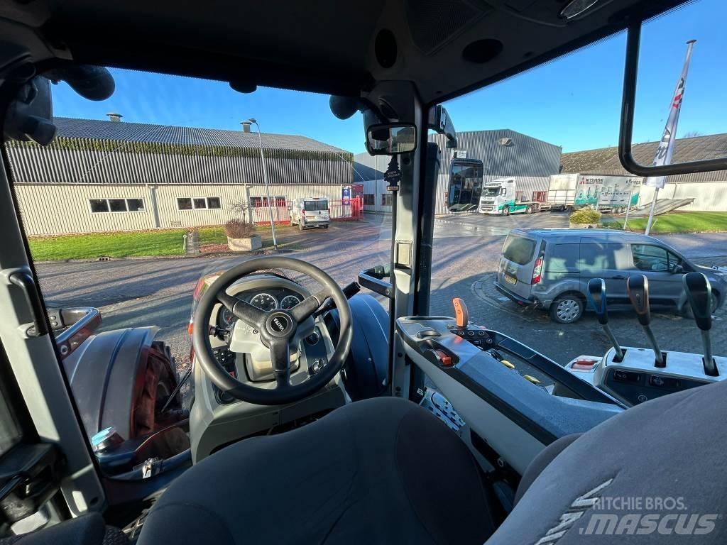 Valtra T234A Traktory