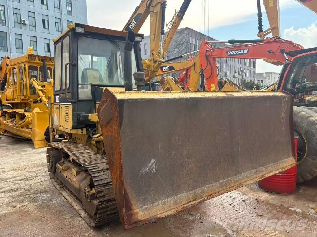 CAT D3C Pásové dozéry