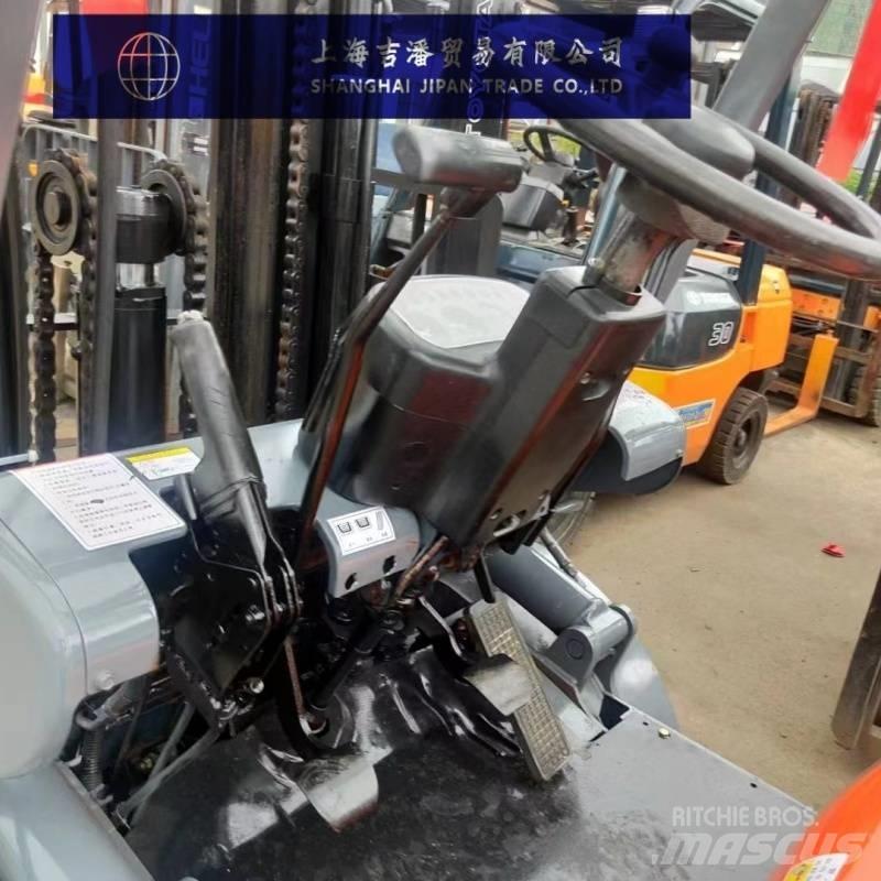 Toyota 6 F Dieselové vozíky