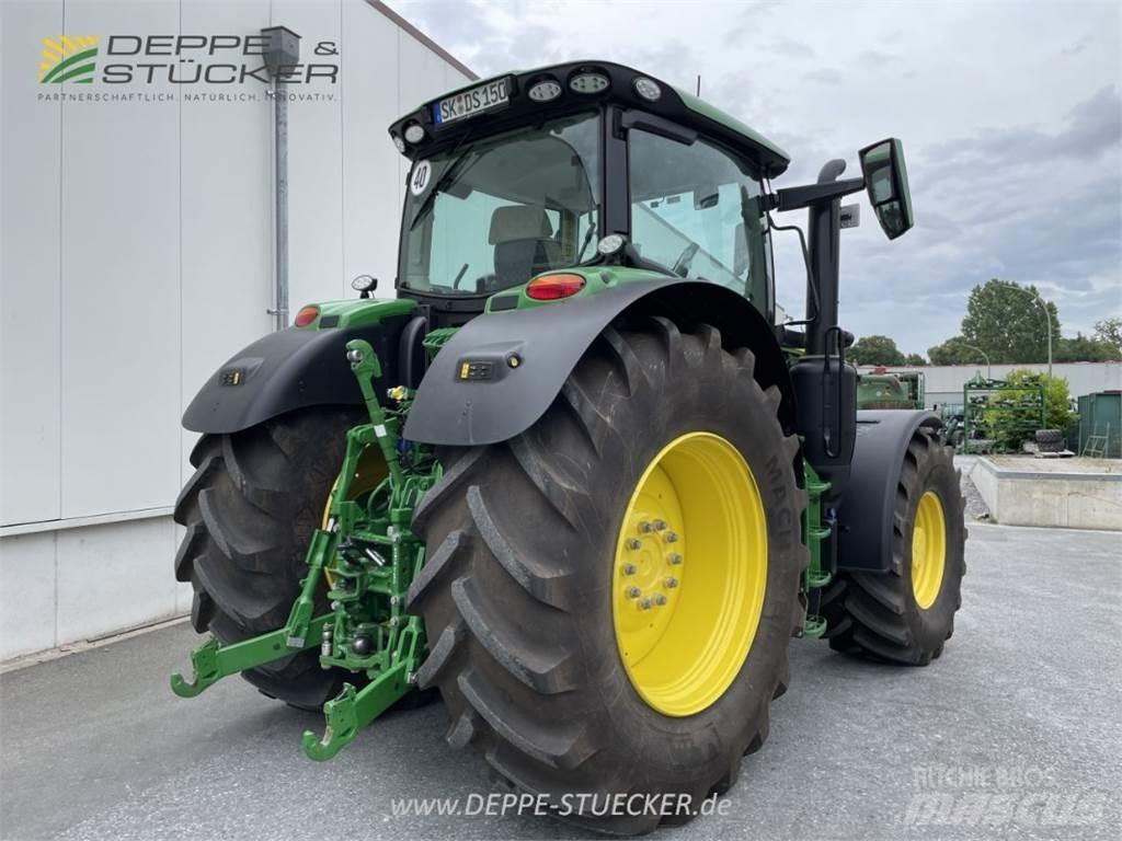 John Deere 6R 215 Traktory