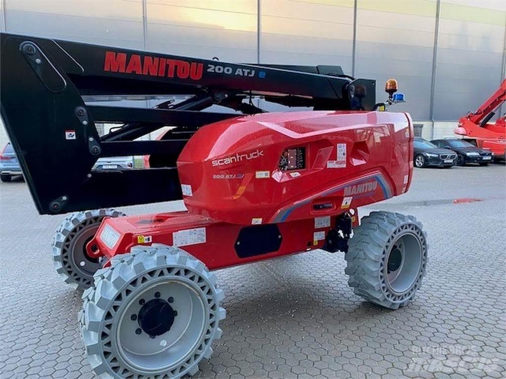 Manitou 200ATJE Kĺbové plošiny