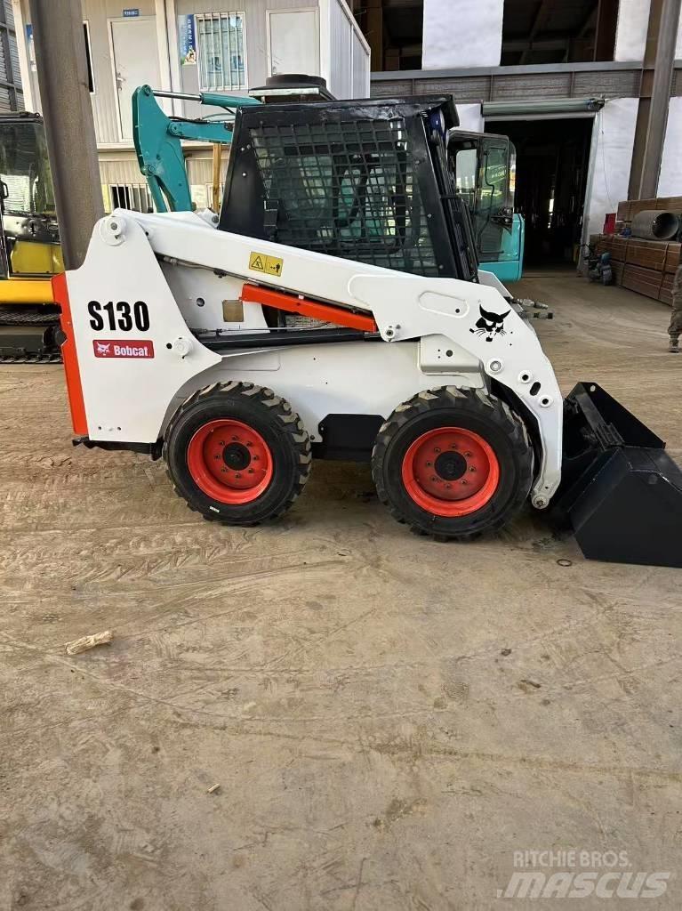 Bobcat S130 Šmykom riadené nakladače