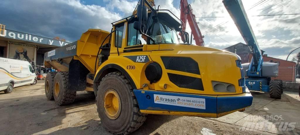 Volvo A 25 F Kĺbové nákladné autá
