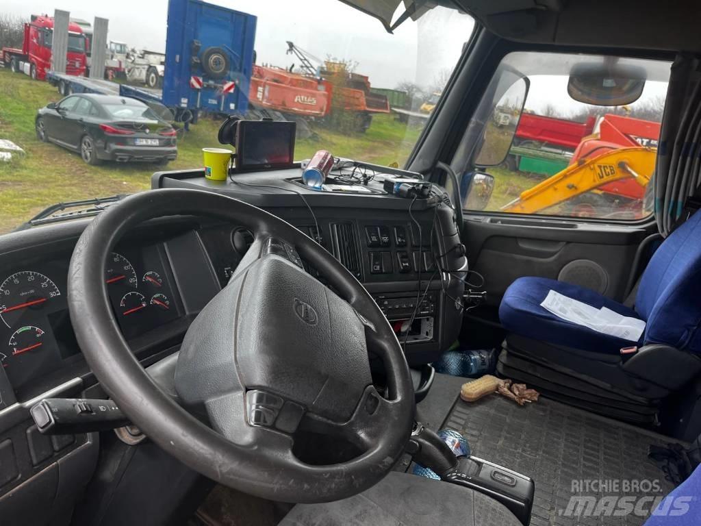 Volvo FH 12 460 Skriňová nadstavba