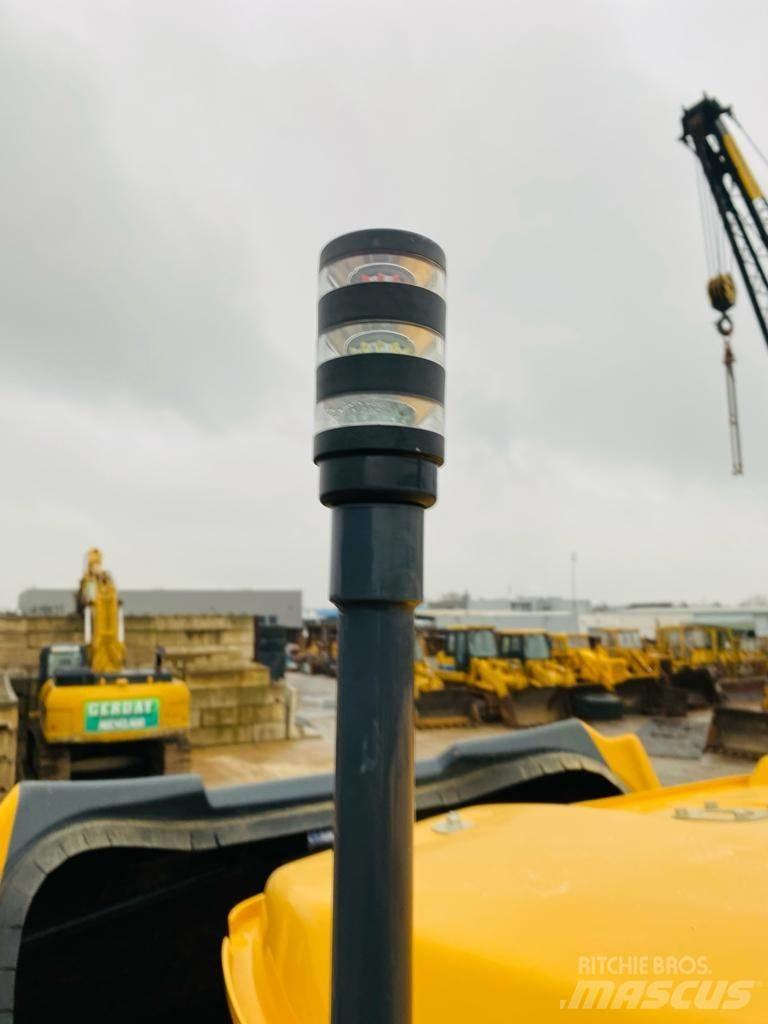 Bell B 30 E Kĺbové nákladné autá