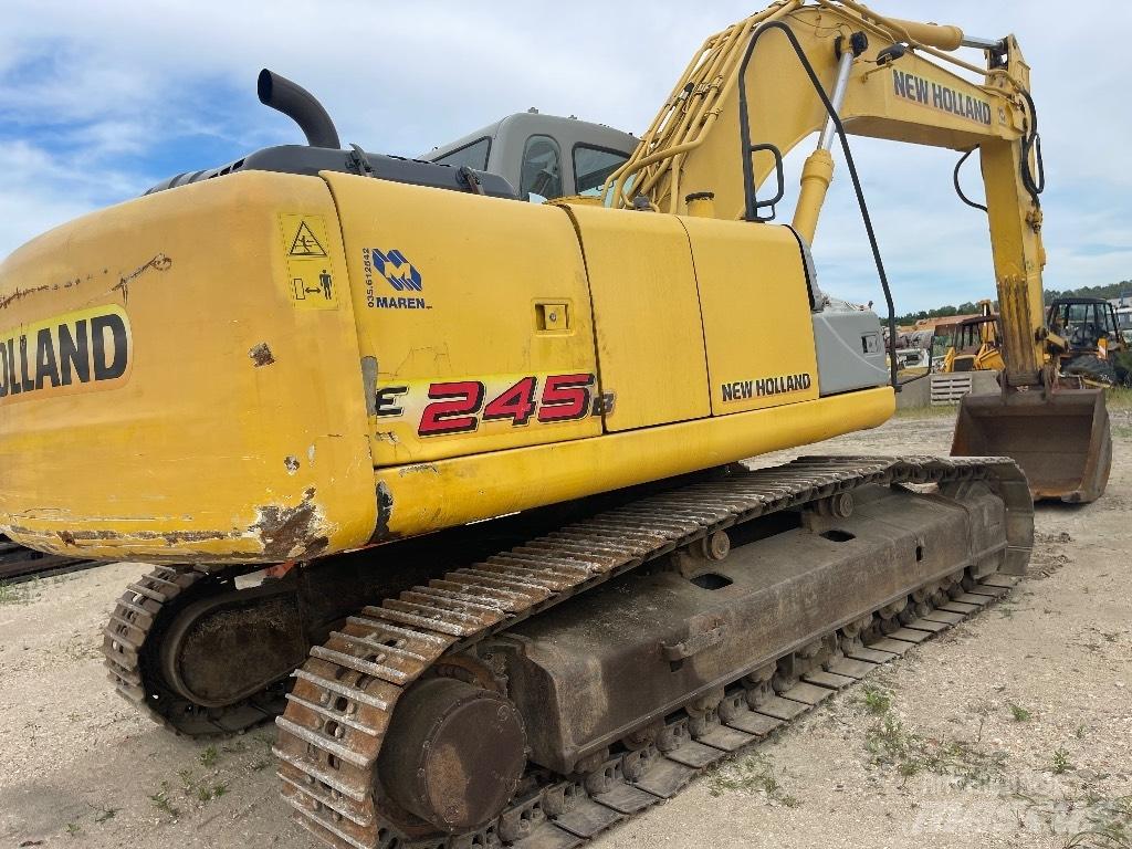 New Holland 245B Pásové rýpadlá