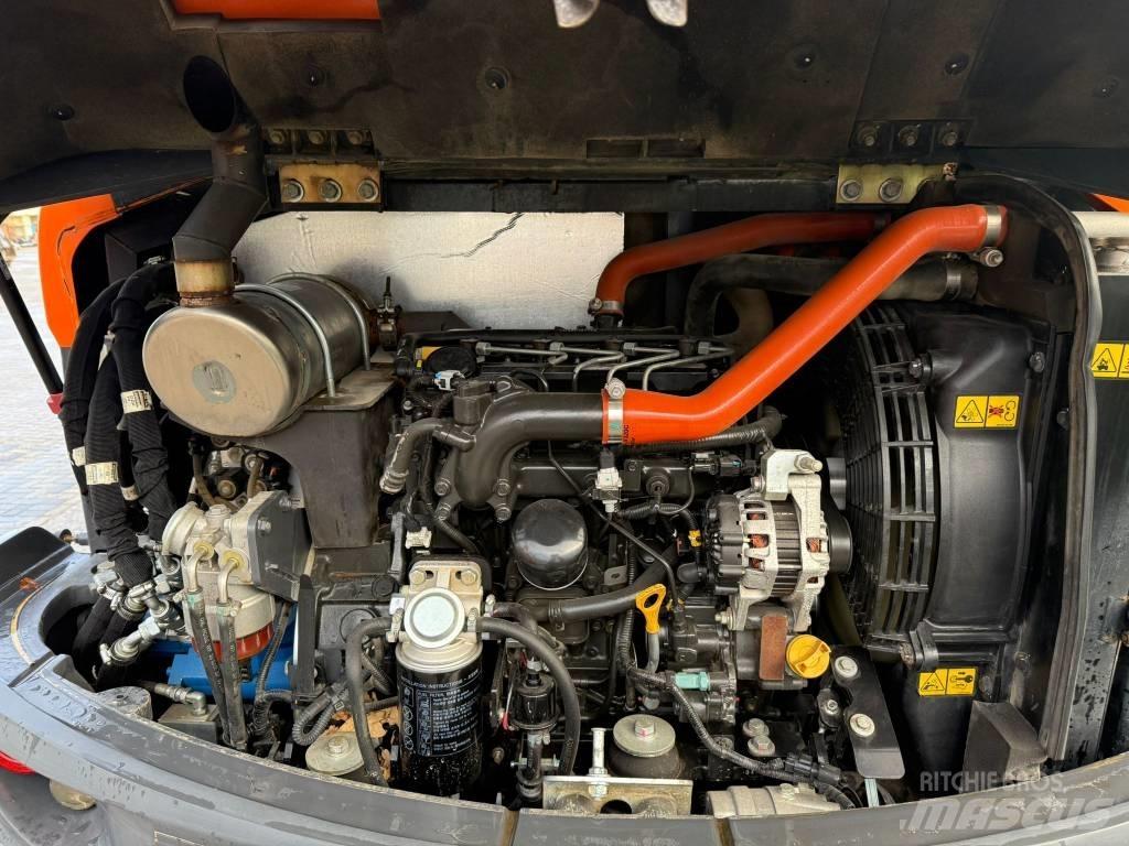 Doosan DX 57 W Kolesové rýpadlá