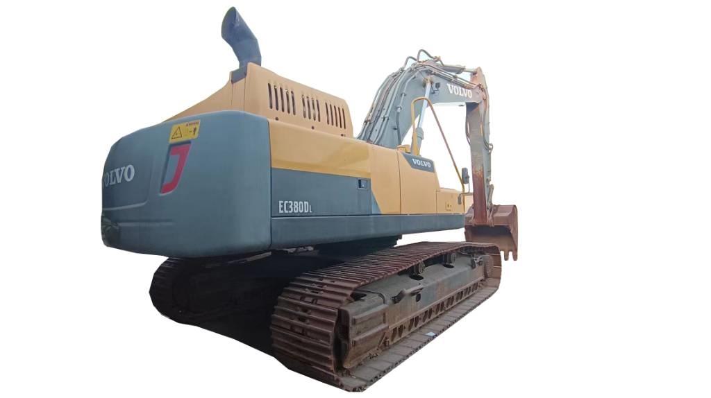 Volvo EC 380 D L Pásové rýpadlá