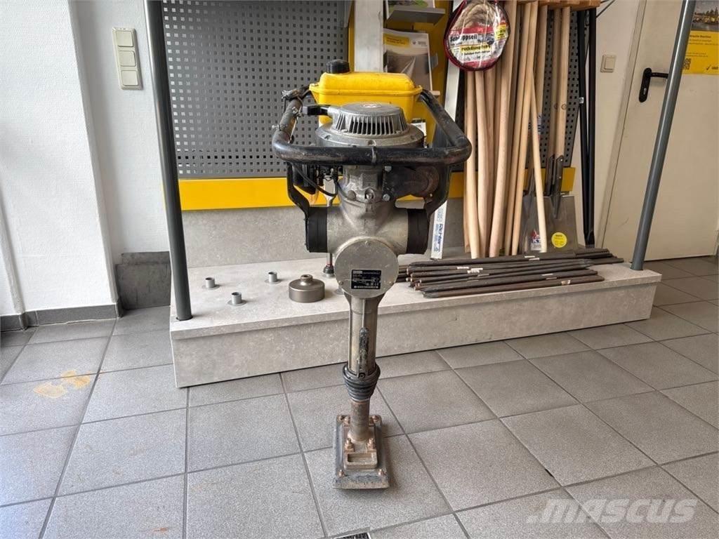 Wacker Neuson BS30 Vibračné zhutňovače