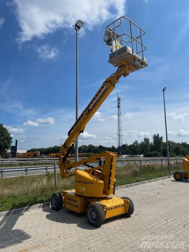 Genie Z 33/18 Kĺbové plošiny