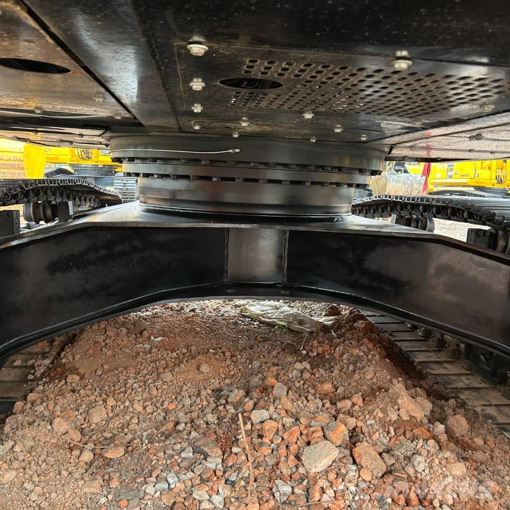 Sany 265C Pásové rýpadlá