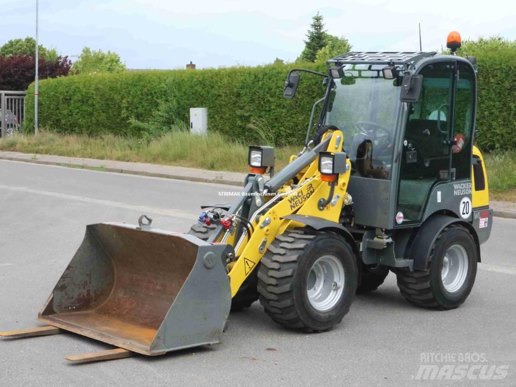 Wacker Neuson WL 25 Kolesové nakladače