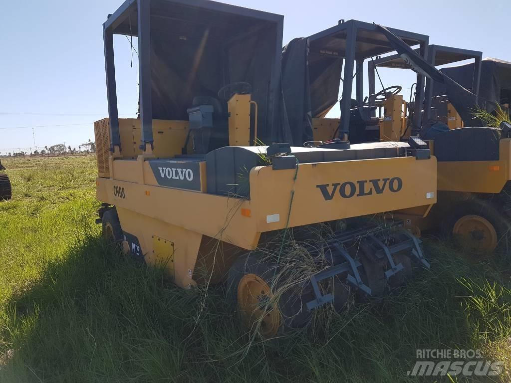 Volvo PT 125 Pôdne kompaktory