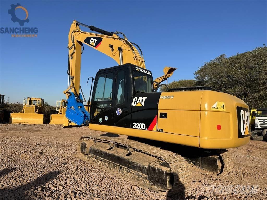 CAT 320 D L Pásové rýpadlá