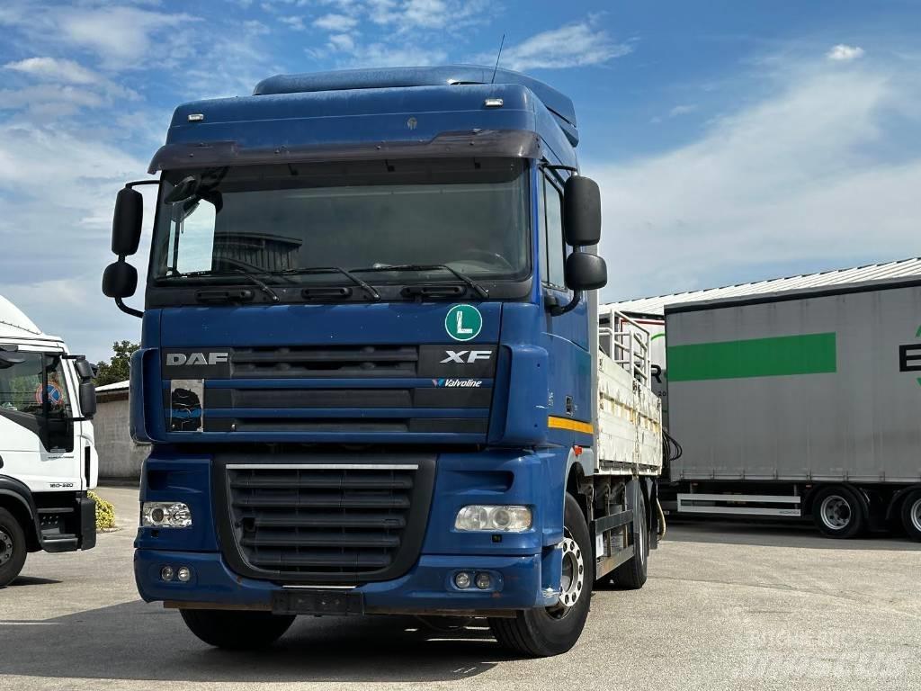 DAF XF 105.460 Autožeriavy, hydraulické ruky