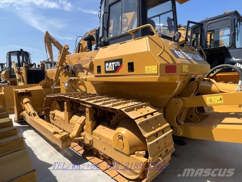 CAT D7G Grejdery