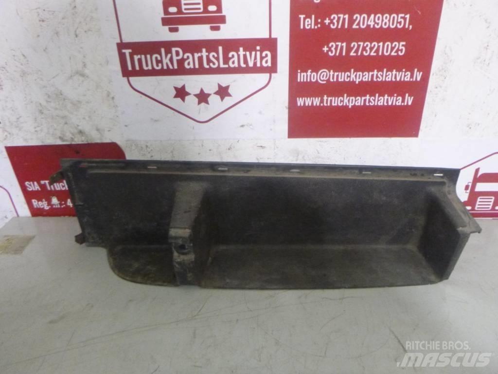 Volvo FE-9 Door trim Kabíny a interiér