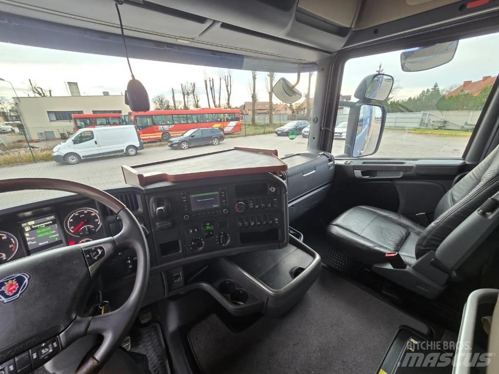 Scania R 580 Nákladné vozidlá na prepravu dreva