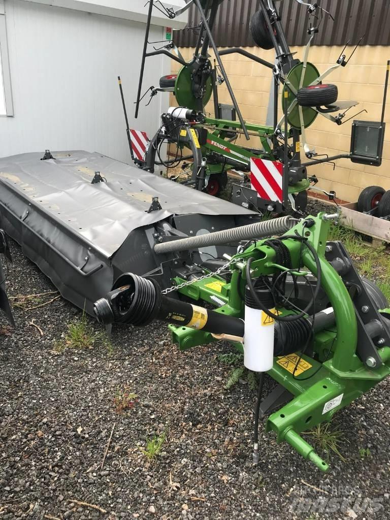 Fendt Slicer 320 P Žacie stroje