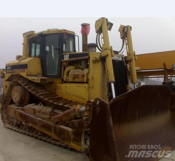 CAT D8R Pásové dozéry
