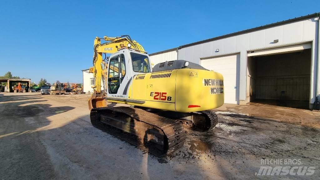 New Holland E 215 B Pásové rýpadlá