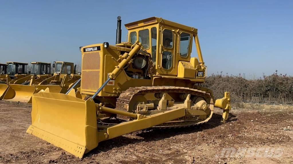 CAT D 8 K Pásové dozéry