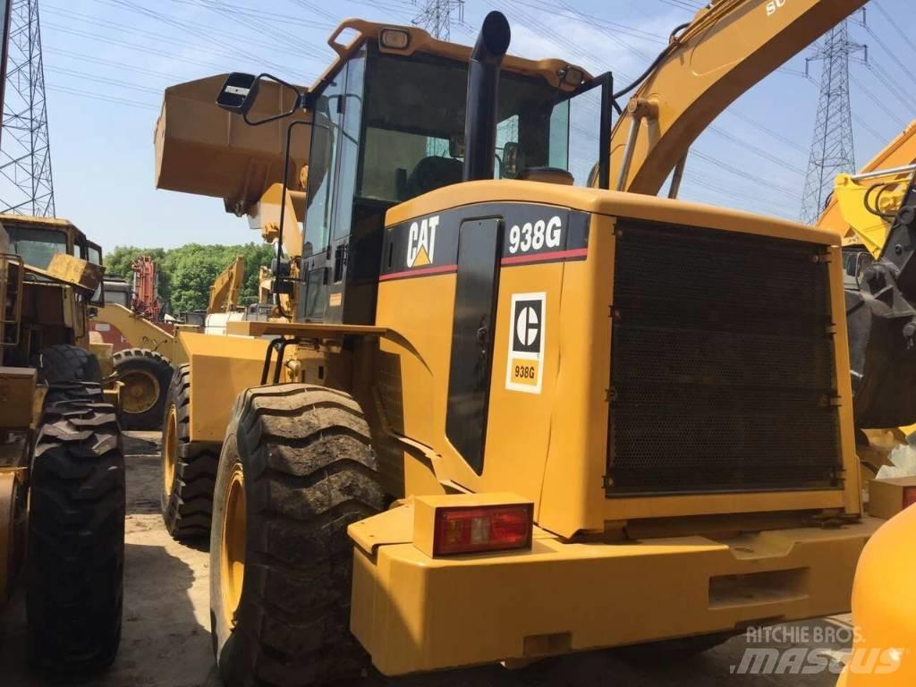 CAT 938 G Kolesové nakladače