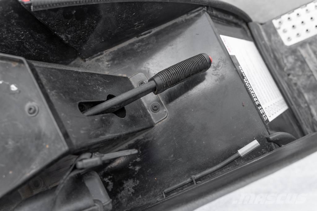 Manitou MLA 3-25 HC Mininakladače